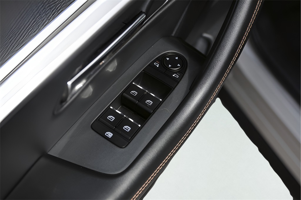 Used Car 2025 Mazda Cx-90 Phev  Premium For Sale Under $50,000 In Austin, Texas