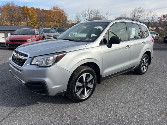 2018 Subaru Forester 2.5i photo 2