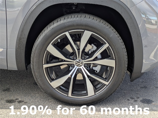 2025 Volkswagen Atlas 2.0T SEL Premium R-Line - 11