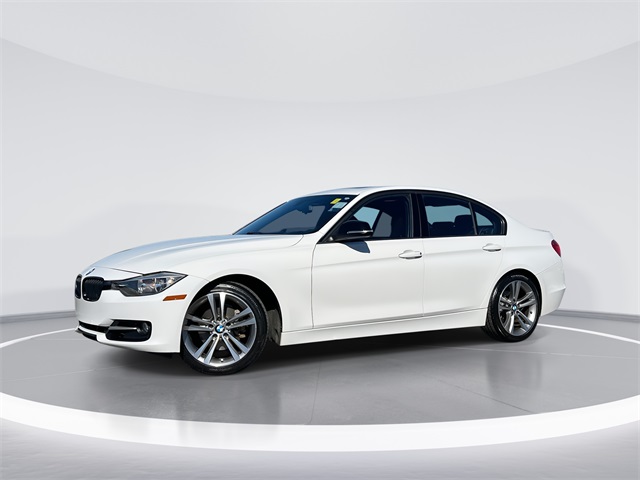 2014 BMW 3 Series 328i Sedan RWD