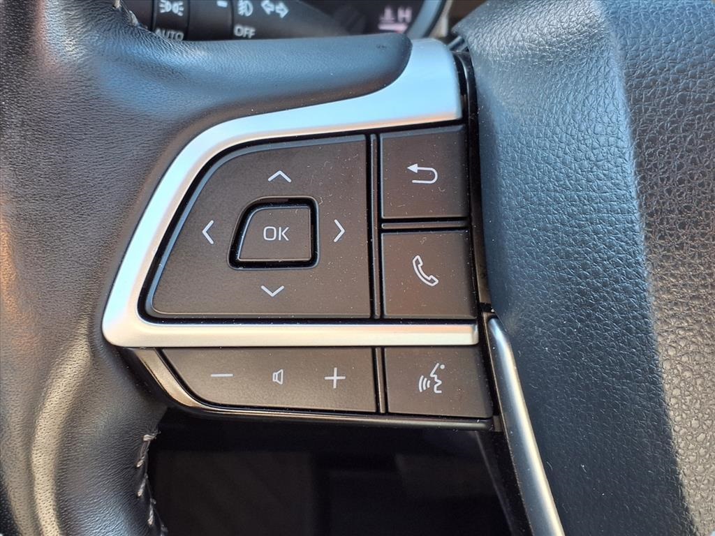 2023 Toyota Highlander L  at Toyota of Victoria