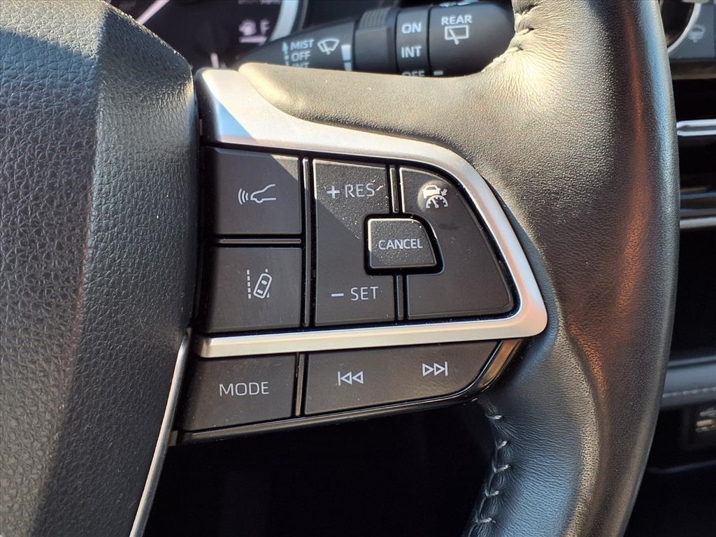 2023 Toyota Highlander L  at Toyota of Victoria