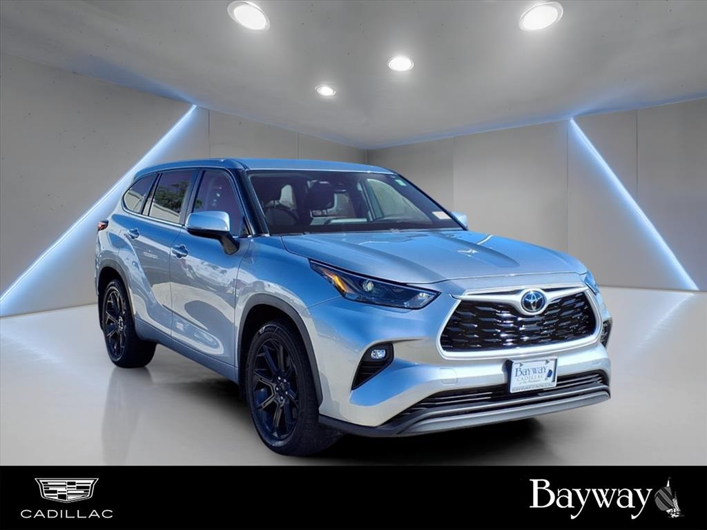 2023 Toyota Highlander L  at Toyota of Victoria