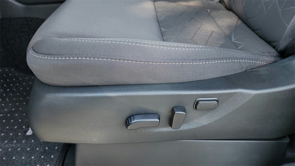 2025 Nissan Frontier