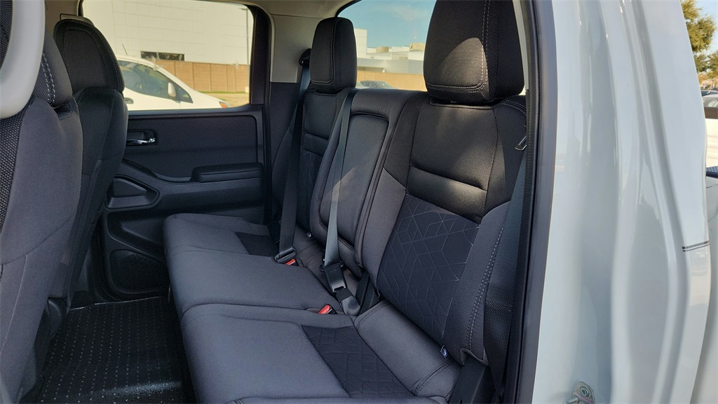 2025 Nissan Frontier