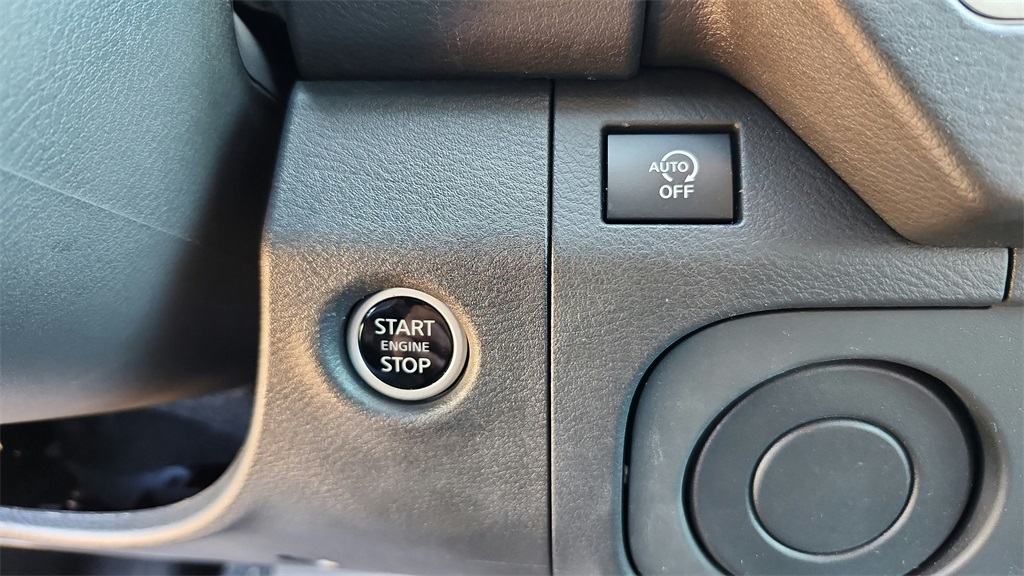 2025 Nissan Frontier