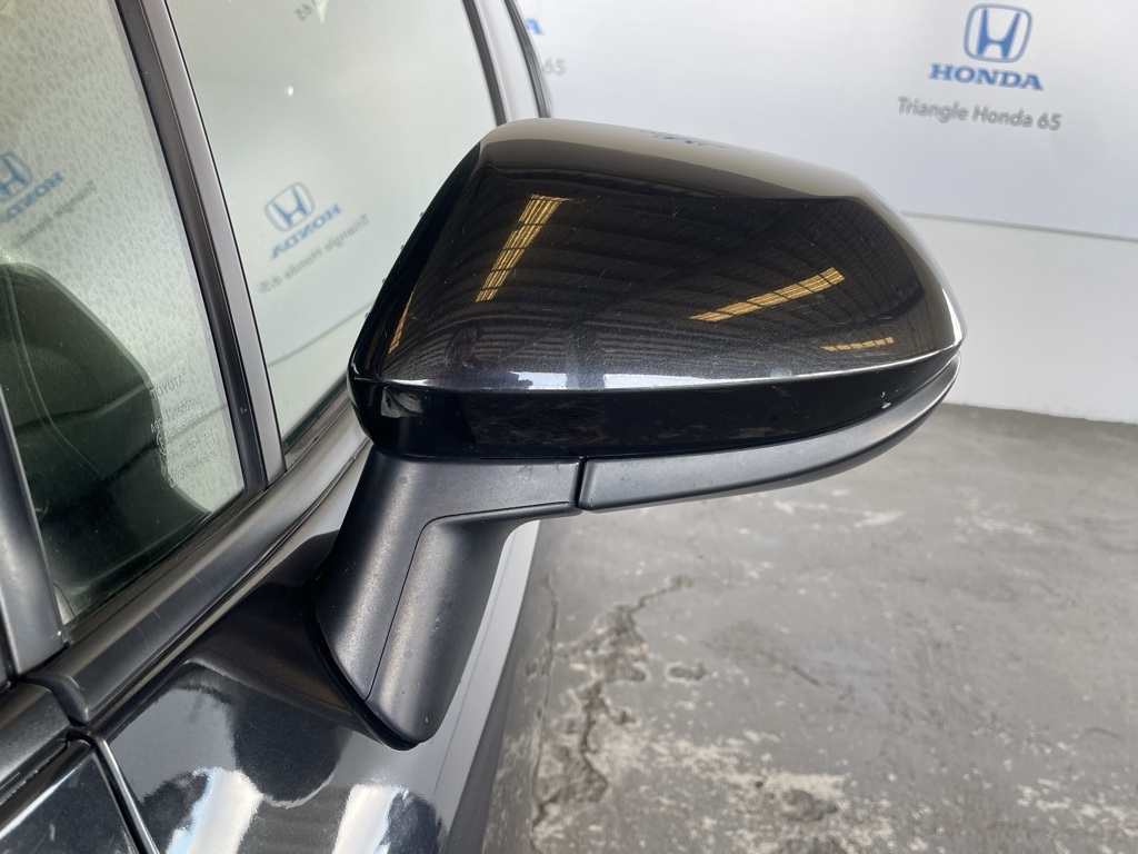 Thumbnail: 2022 Toyota Corolla - 17