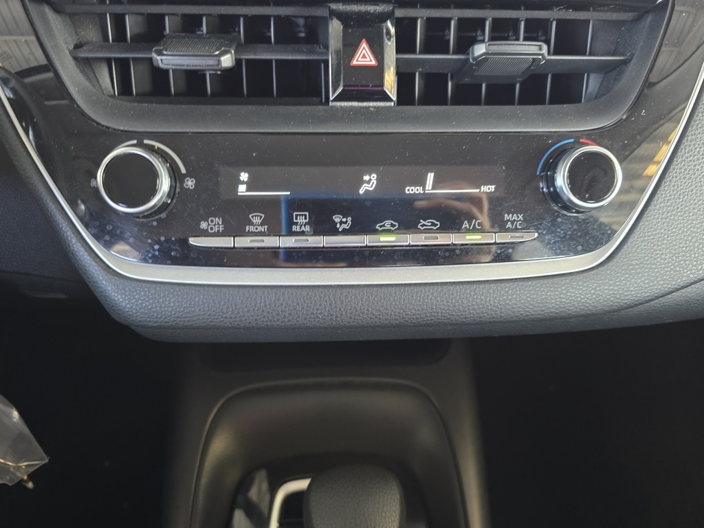 Thumbnail: 2022 Toyota Corolla - 8