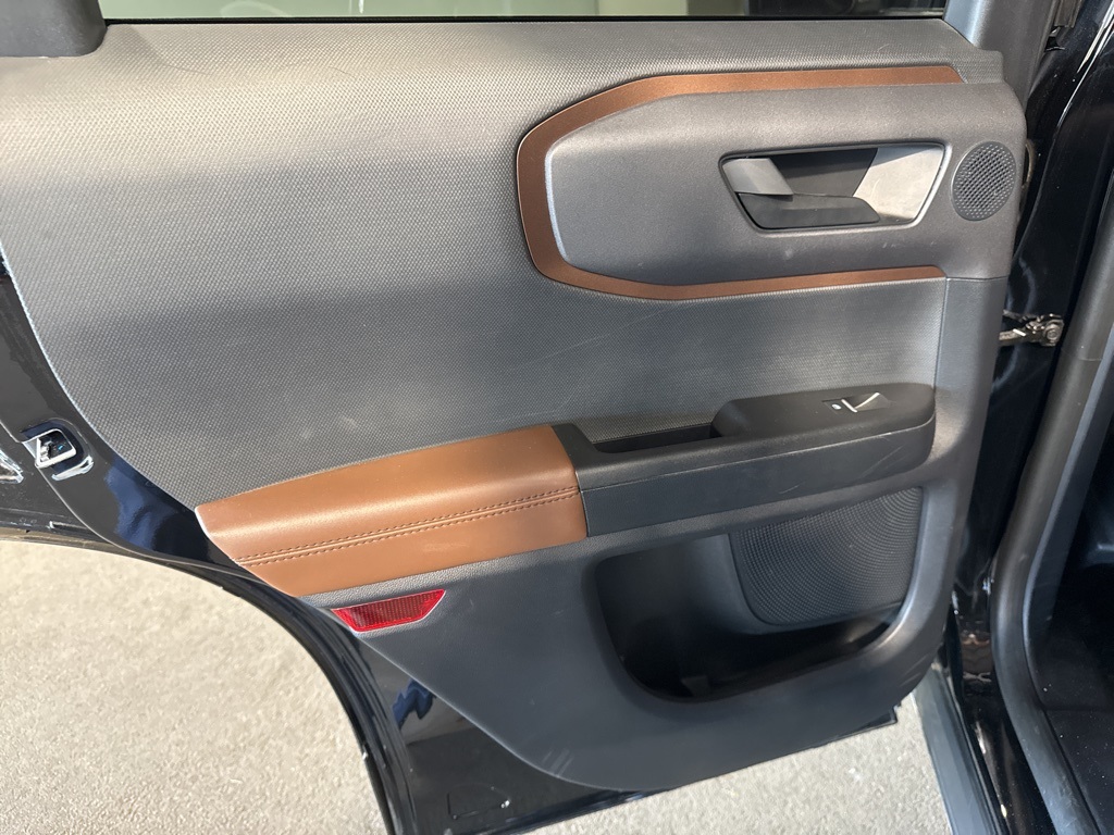 Thumbnail: 2021 Ford Bronco Sport - 21