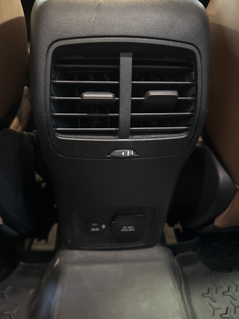 Thumbnail: 2021 Ford Bronco Sport - 24