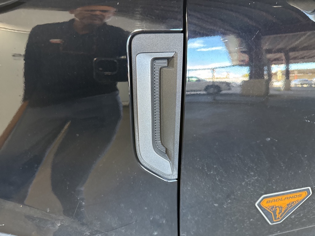 Thumbnail: 2021 Ford Bronco Sport - 8