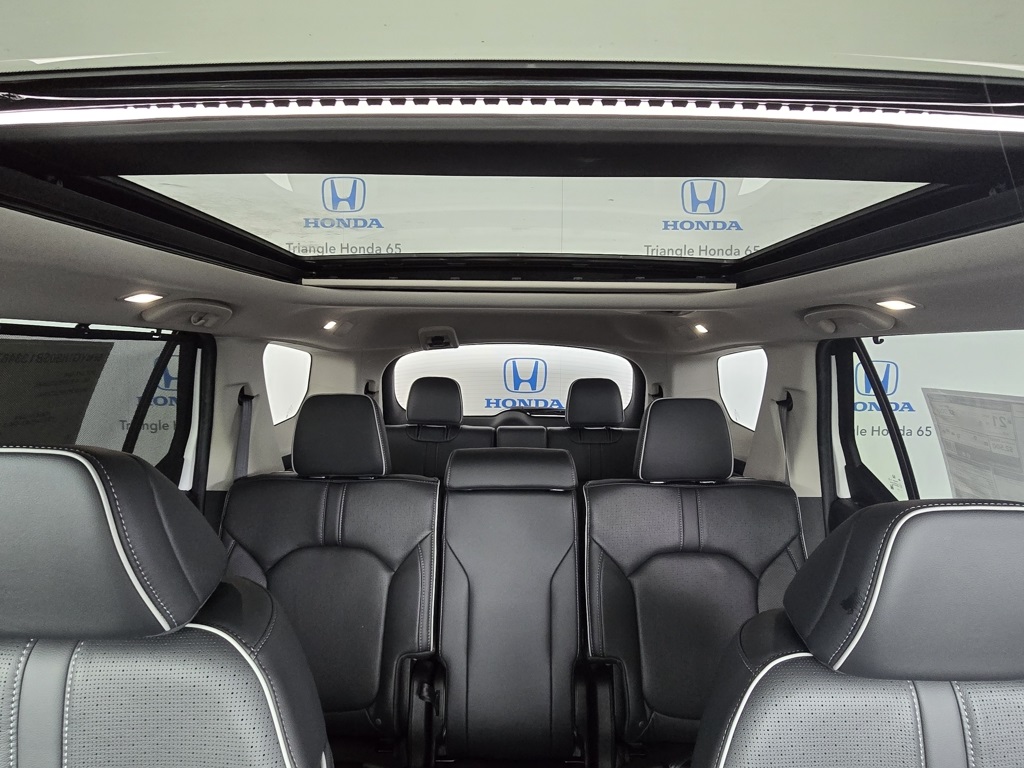 Thumbnail: 2025 Honda Pilot - 26
