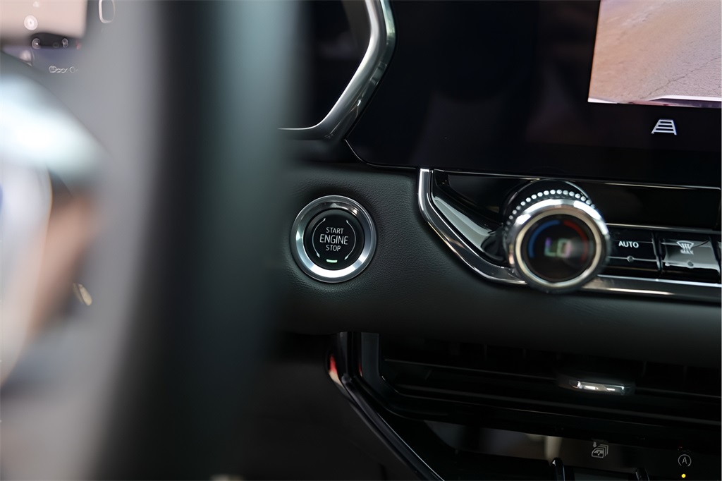 Used Car 2023 Gmc Canyon  Elevation For Sale Under $40,000 In Austin, Texas