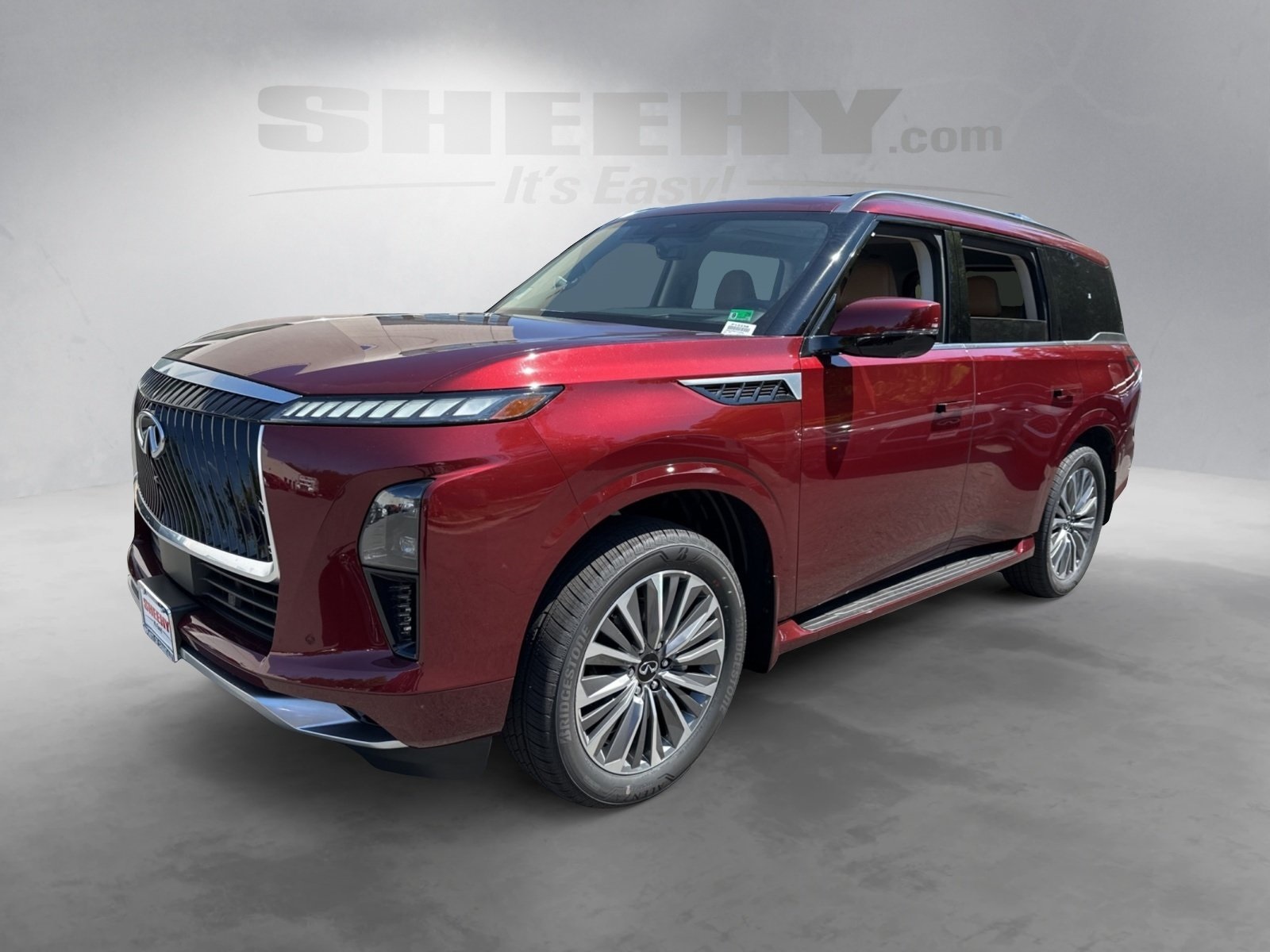 2026 Infiniti QX80 Luxe photo 3