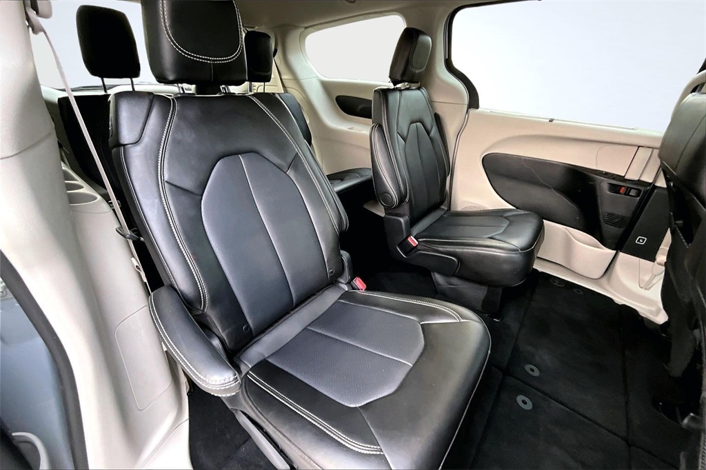 2024 Chrysler Pacifica Touring L Silver at Mac Haik CDJR North Houston