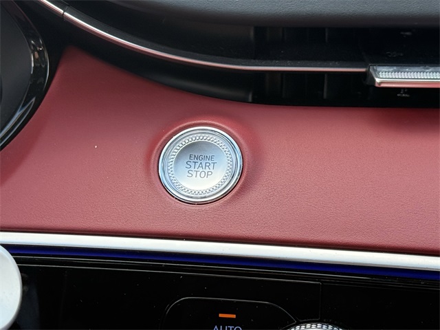 2024 Genesis GV70 2.5T White at Joe Myers Mazda Kia