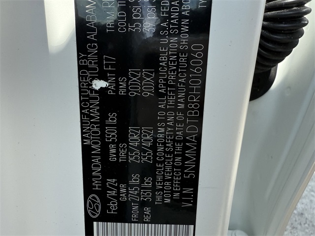 2024 Genesis GV70 2.5T White at Joe Myers Mazda Kia