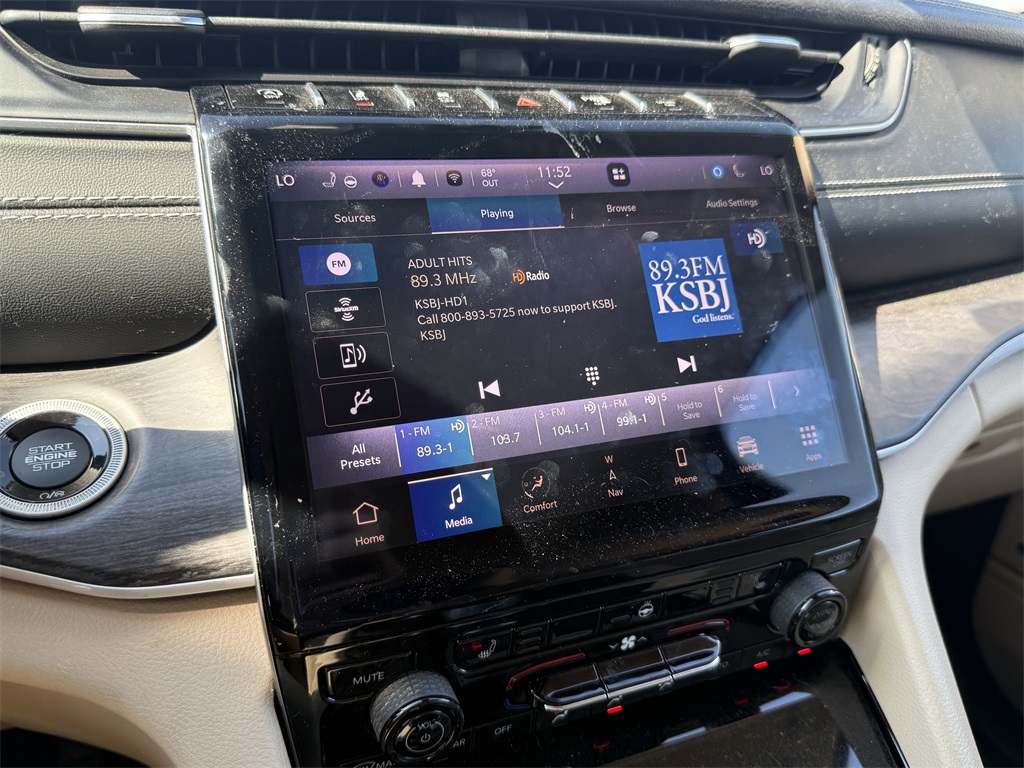 2022 Jeep Grand Cherokee Limited Black at Victoria Chrysler Dodge Jeep Ram