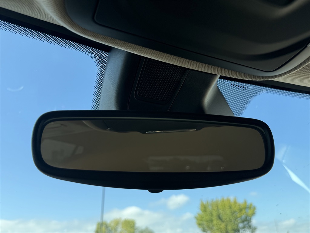 2022 Jeep Grand Cherokee Limited Black at Victoria Chrysler Dodge Jeep Ram