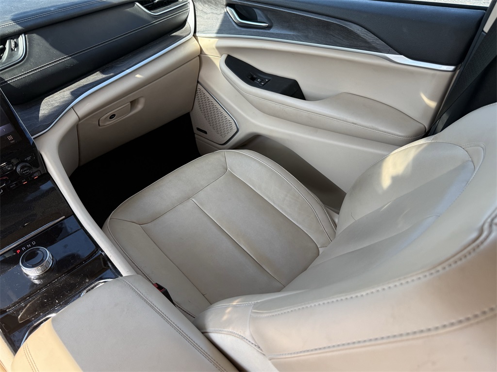 2022 Jeep Grand Cherokee Limited Black at Victoria Chrysler Dodge Jeep Ram