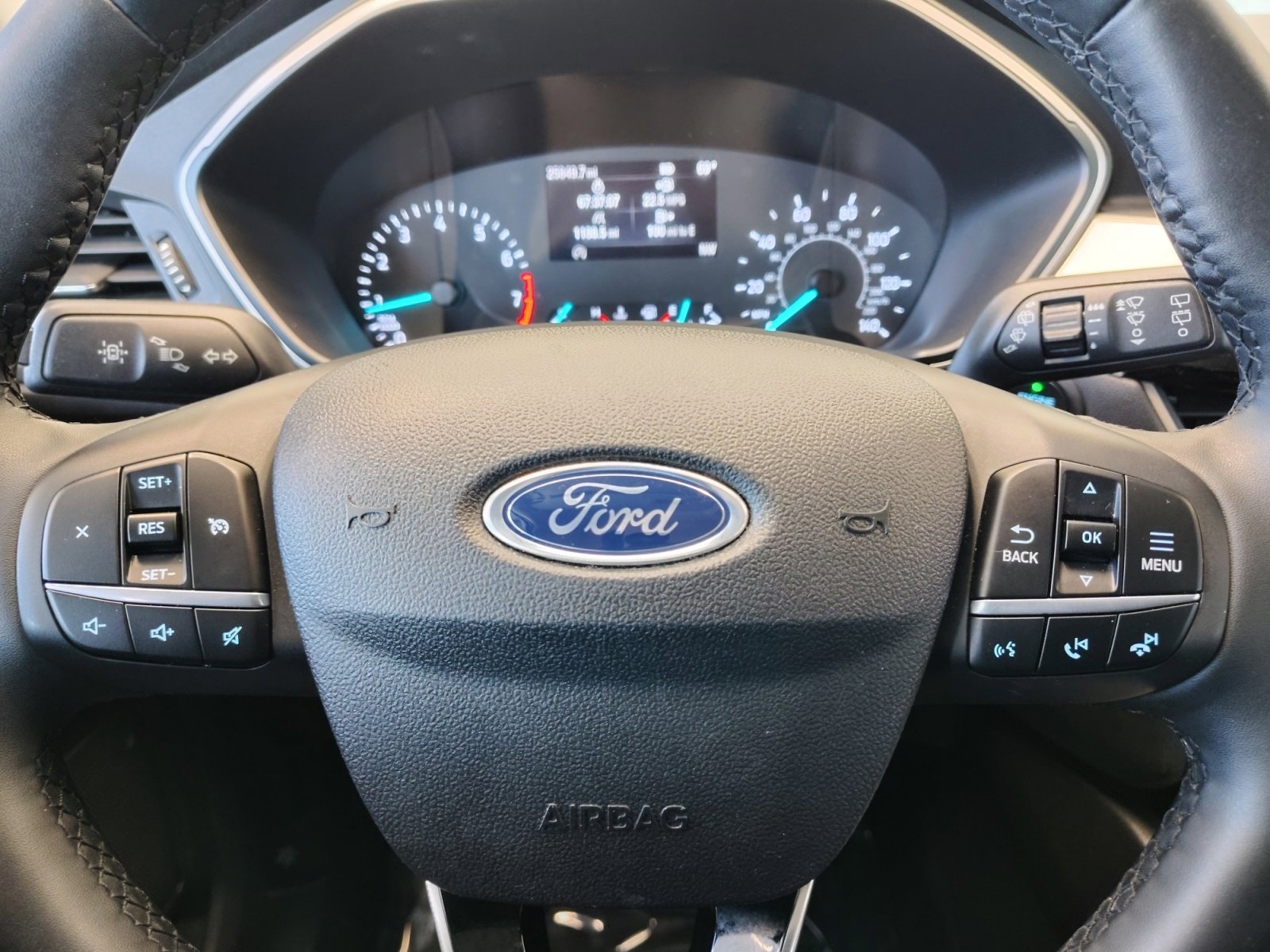 Used Car 2022 Ford Escape  Se For Sale Under $25,000 In San Antonio, Texas