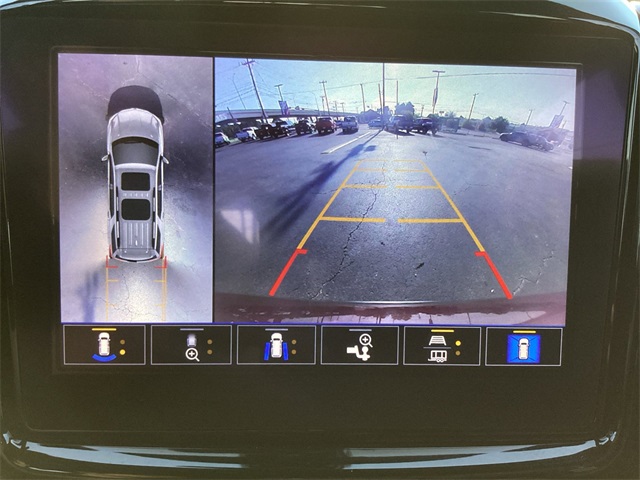 Used Car 2023 Chevrolet Traverse  Premier For Sale Under $40,000 In San Antonio, Texas