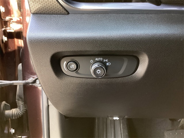 Used Car 2023 Chevrolet Traverse  Premier For Sale Under $40,000 In San Antonio, Texas