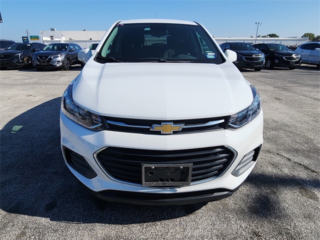 2022 Chevrolet Trax LS White at Emmons Autoplex