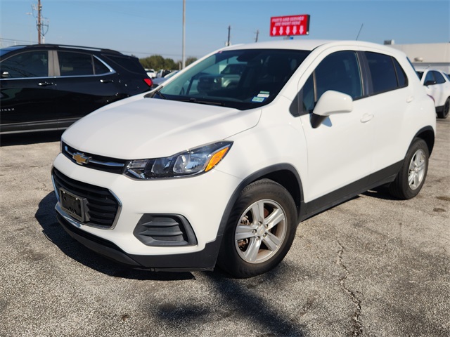 2022 Chevrolet Trax LS White at Emmons Autoplex