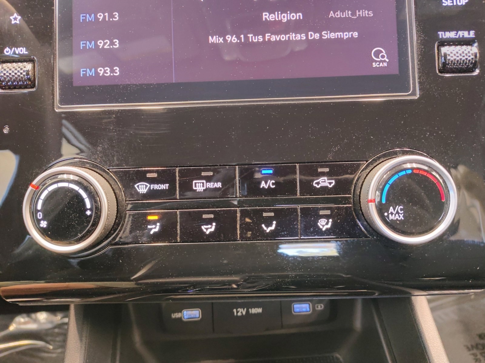 Used Car 2023 Hyundai Santa Cruz  Sel For Sale Under $25,000 In San Antonio, Texas