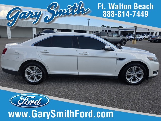 2018 Ford Taurus SEL