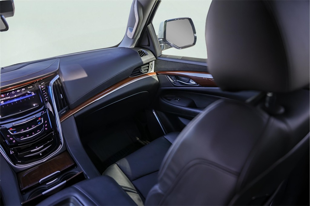 Used Car 2019 Cadillac Escalade  Luxury For Sale Under $40,000 In Austin, Texas