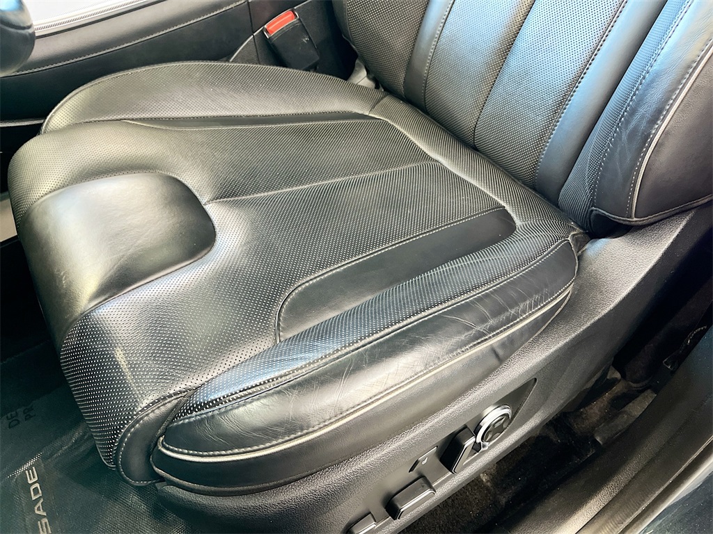 2023 Hyundai Palisade Calligraphy Green at Shottenkirk Kia Fort Bend