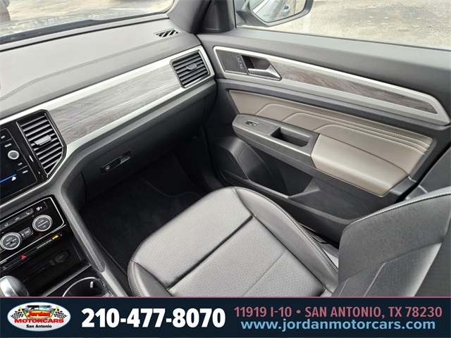 Used Car 2022 Volkswagen Atlas Cross Sport  3.6l V6 Se W/technology For Sale Under $25,000 In San Antonio, Texas