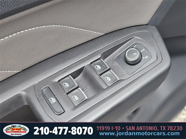 Used Car 2022 Volkswagen Atlas Cross Sport  3.6l V6 Se W/technology For Sale Under $25,000 In San Antonio, Texas