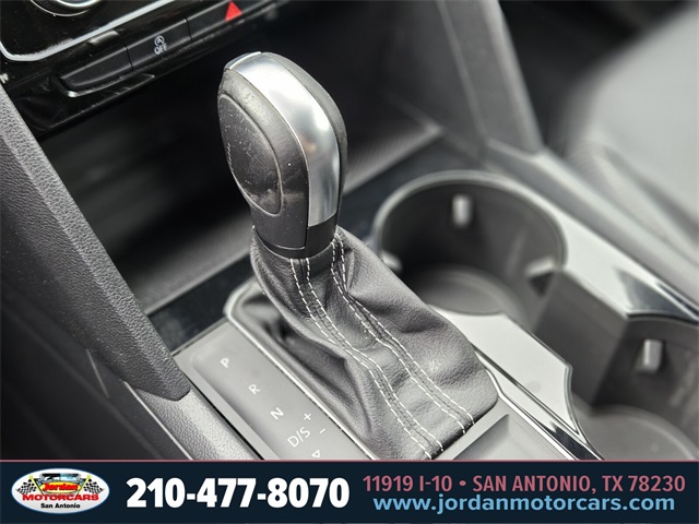 Used Car 2022 Volkswagen Atlas Cross Sport  3.6l V6 Se W/technology For Sale Under $25,000 In San Antonio, Texas