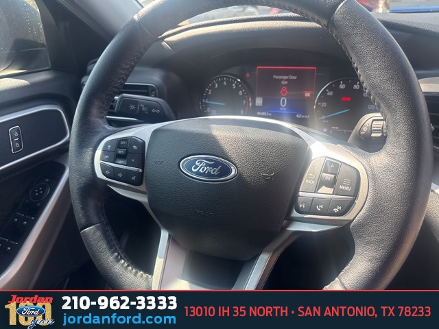 Used Car 2022 Ford Explorer  Xlt For Sale Under $30,000 In San Antonio, Texas