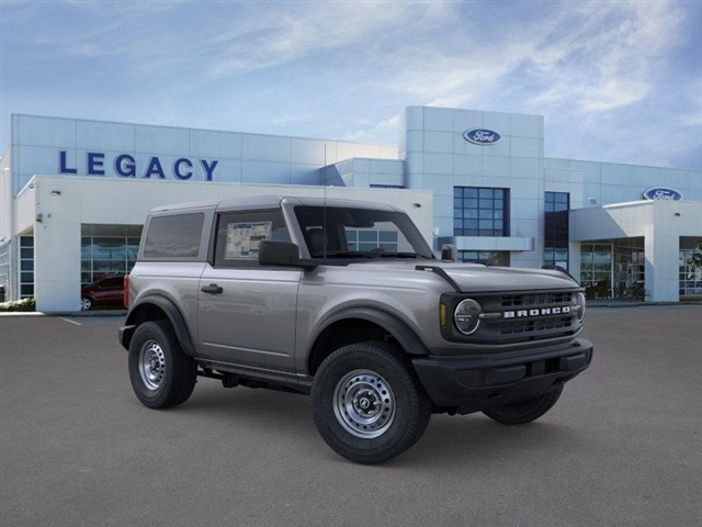 2025 Ford Bronco Base Gray at Cook Ford