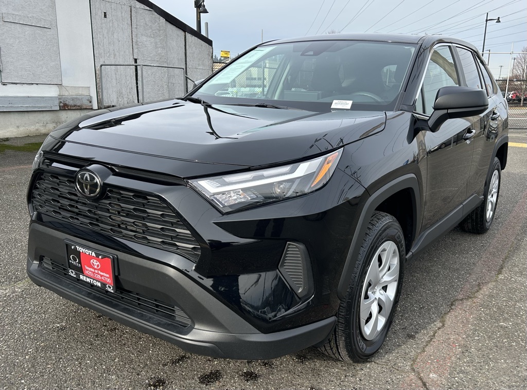 2025 Toyota RAV4 LE AWD