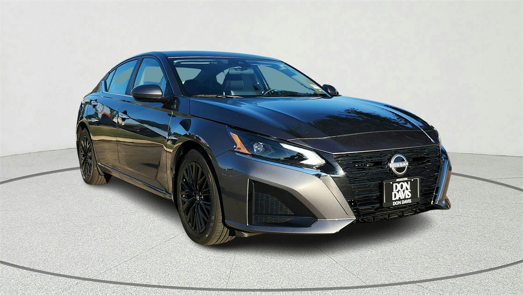 2025 Nissan Altima
