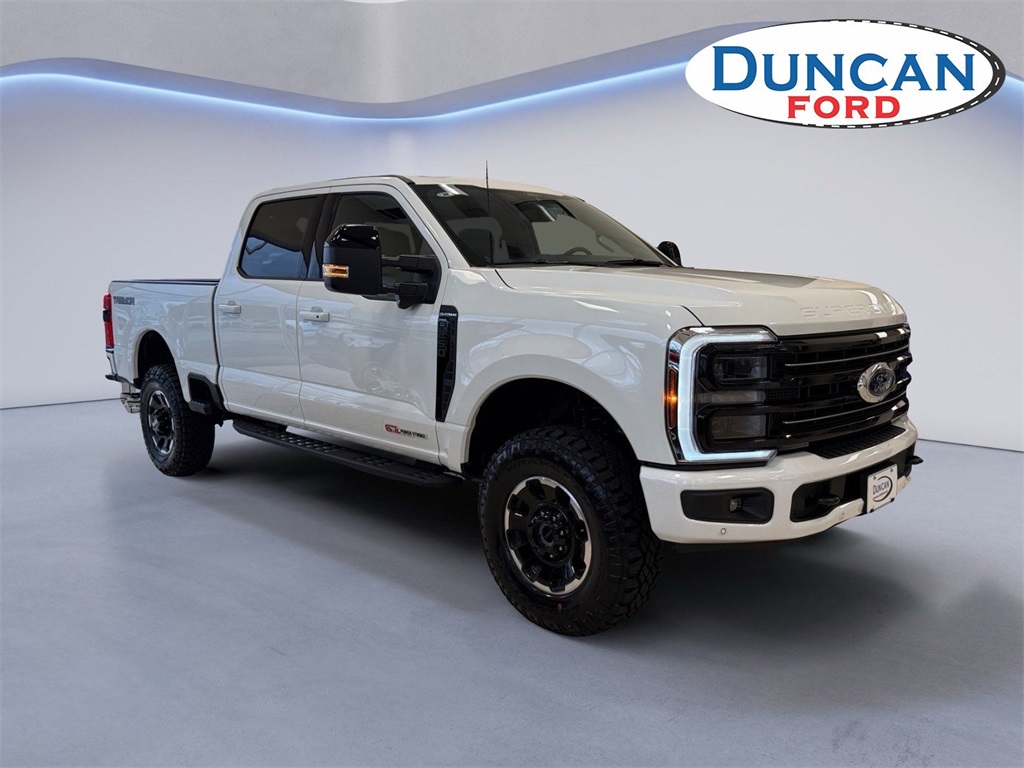 2026 Ford F-250 Super Duty Platinum Crew Cab 4WD
