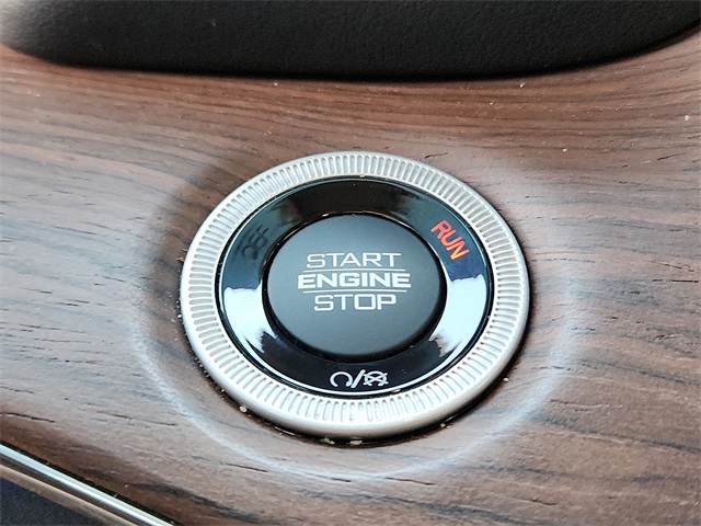 Used Car 2023 Jeep Grand Cherokee  Summit For Sale Under $50,000 In Plainview, Texas