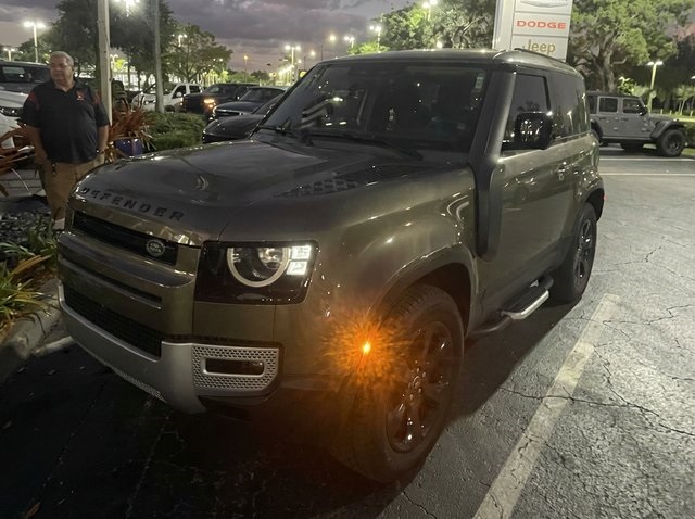 2022 Land Rover Defender 90 AWD