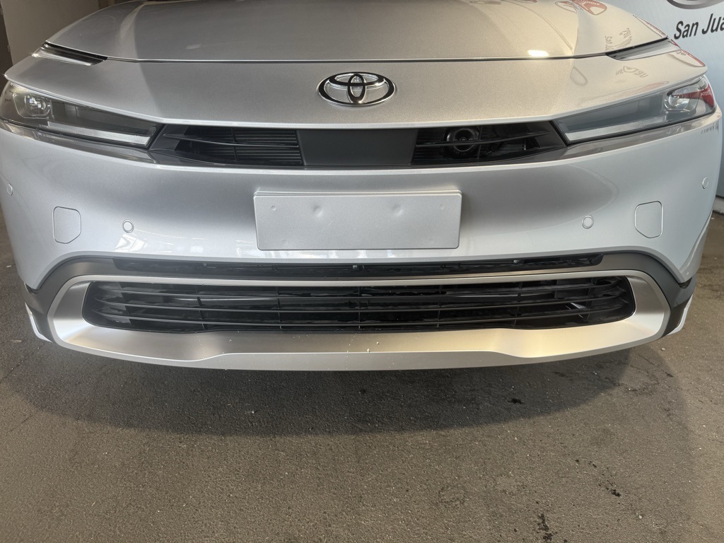 Thumbnail: 2025 Toyota Prius - 10