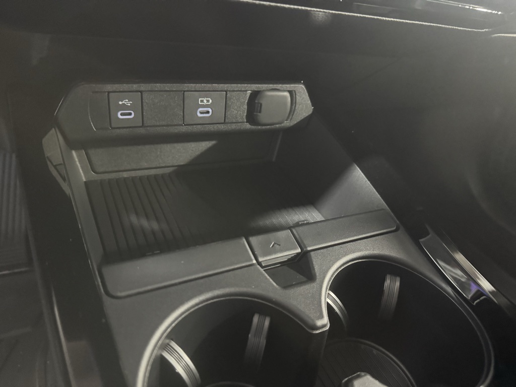 New Car 2025 Toyota Prius Plug-in  For Sale Under $40,000 In San Juan, Puerto Rico