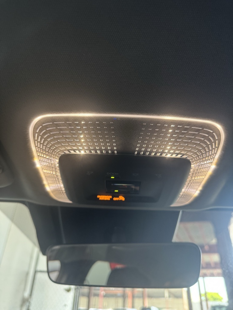 New Car 2025 Toyota Prius Plug-in  For Sale Under $40,000 In San Juan, Puerto Rico