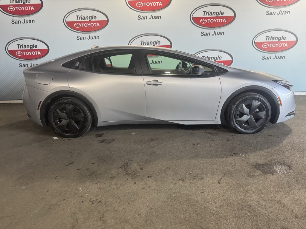 Thumbnail: 2025 Toyota Prius - 6