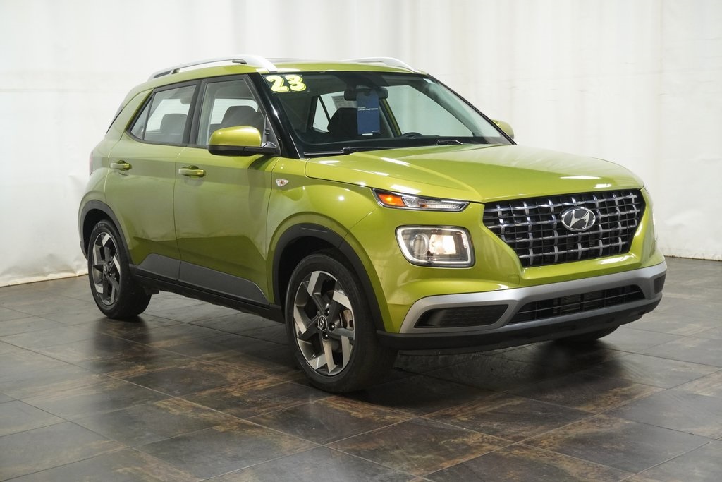 2023 Hyundai Venue SEL