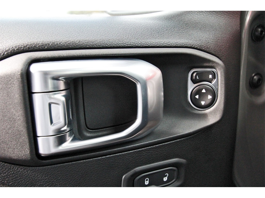 2023 Jeep Gladiator Rubicon Gray at Bayshore Chrysler Jeep Dodge Ram