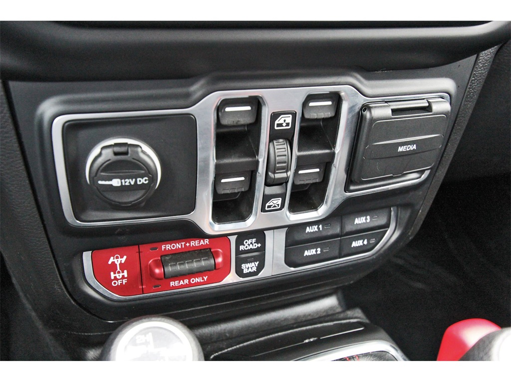 2023 Jeep Gladiator Rubicon Gray at Bayshore Chrysler Jeep Dodge Ram